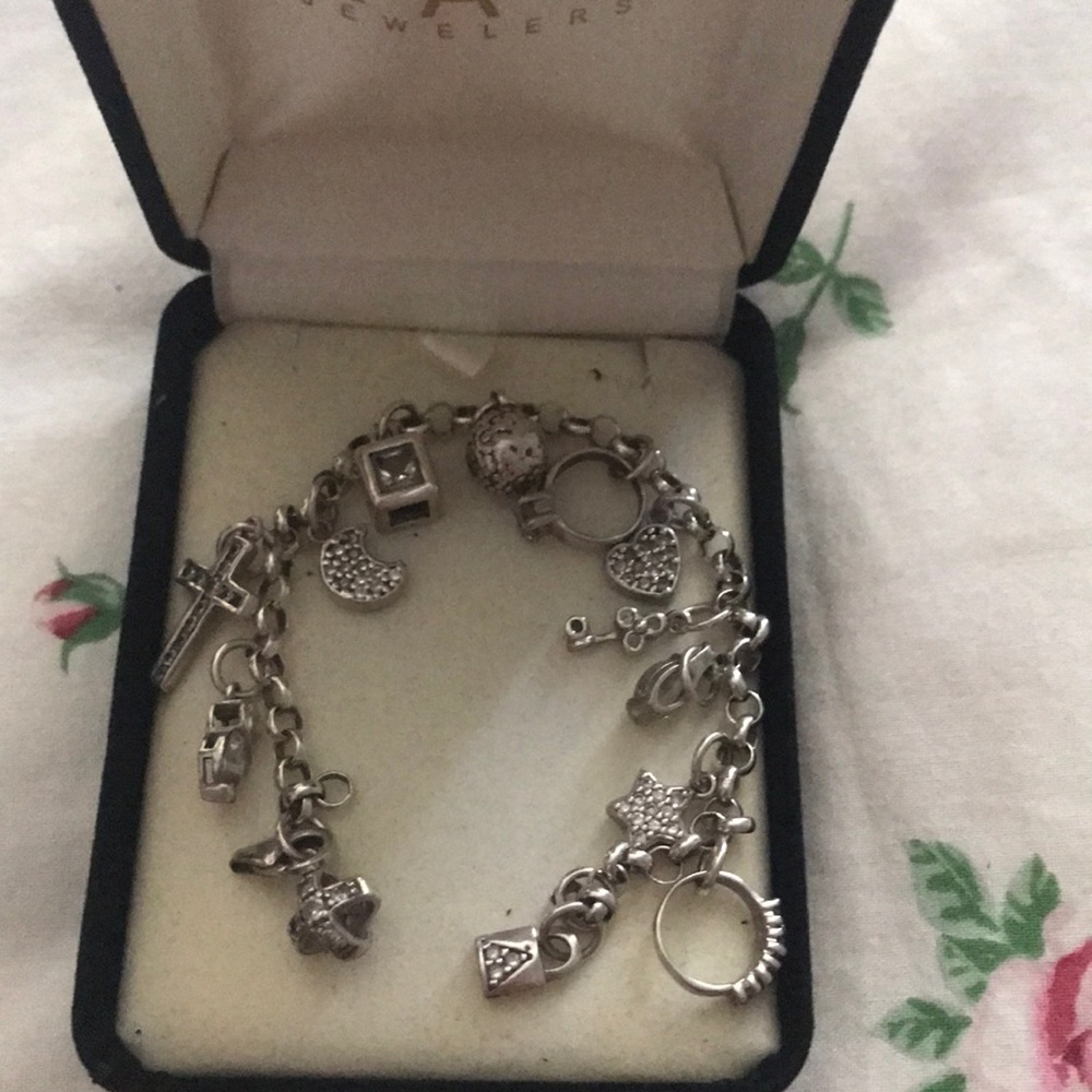 Super cute silver charm bracelet